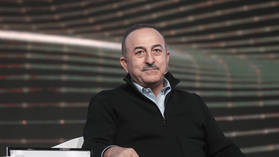 تركيا: نعمل مع الأمم المتحدة لضمان مرور آمن لسفن الحبوب الأوكرانية