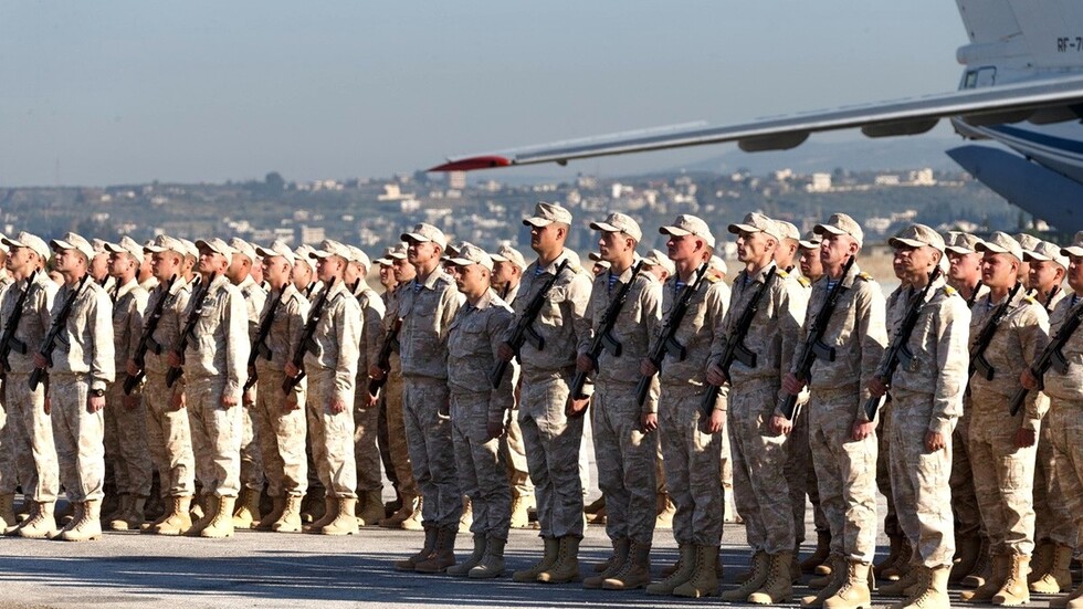 موسكو: سنطلب من تركيا إعادة فتح أجوائها أمام الطائرات الروسية المتوجهة إلى سوريا