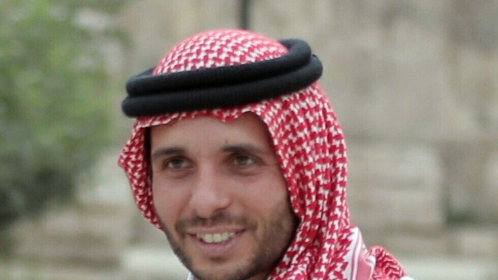 الأردن..إرادة ملكية بالموافقة على توصية بتقييد اتصالات الأمير حمزة وإقامته وتحركاته