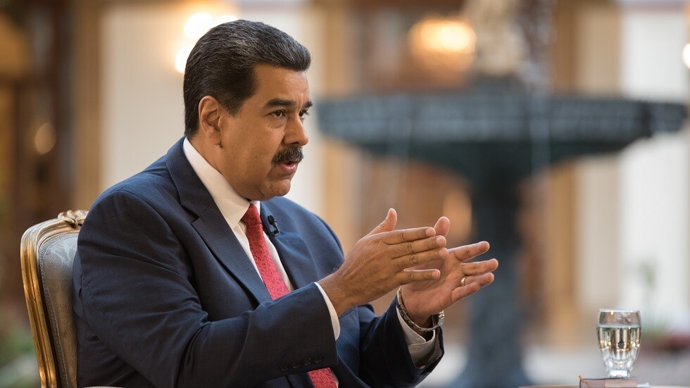 مادورو يتلقى جرعة معززة من "سبوتنيك لايت" الروسي