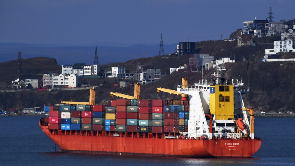 خط ملاحي مباشر من فيتنام إلى روسيا