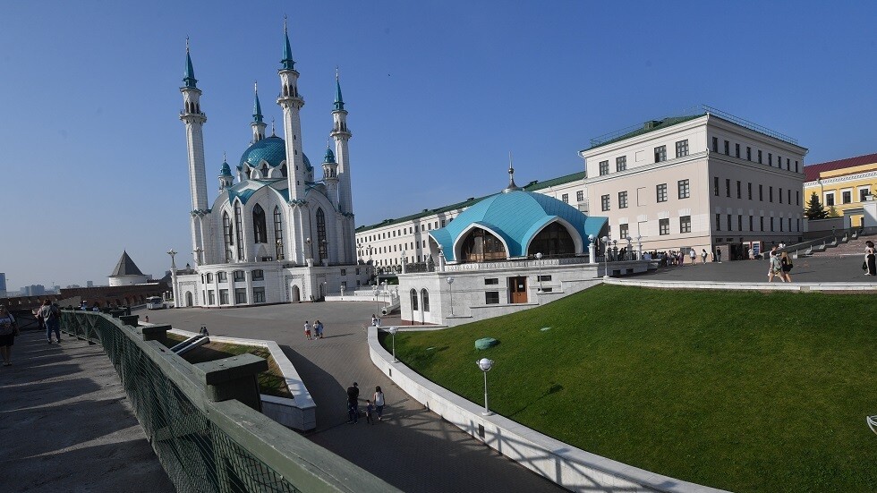 وضع حجر الأساس للمسجد الرئيسي بقازان بمناسبة 1100 عام على دخول الإسلام إلى مملكة البلقار (فيديو)