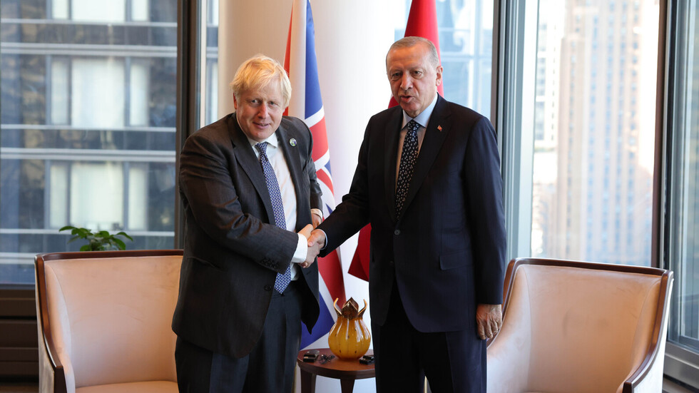 جونسون وأردوغان يتفقان على العمل من أجل رفع الحصار عن صادرات الحبوب الأوكرانية