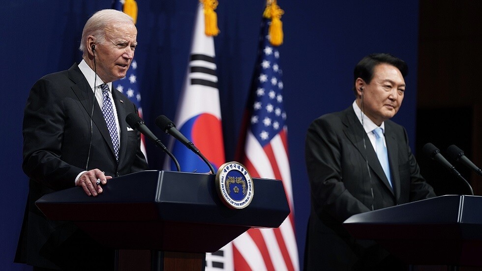 بايدن ويون يعتزمان تعزيز التعاون العسكري لمواجهة 