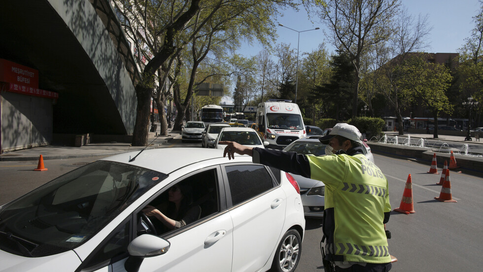 قتلى وعشرات الجرحى جراء حادث حافلة طلاب جامعيين في تركيا