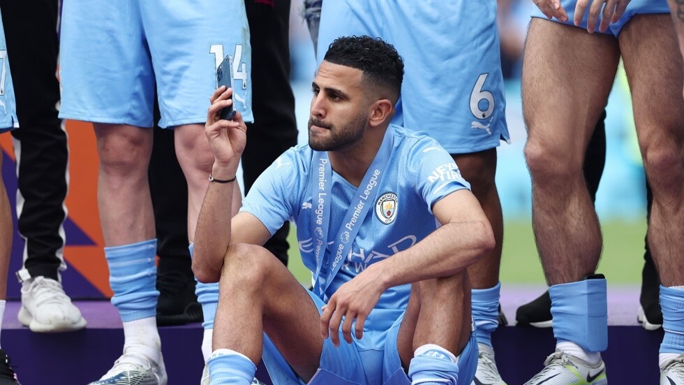 رياض محرز بعد التتويج: ليفربول فريق مجنون