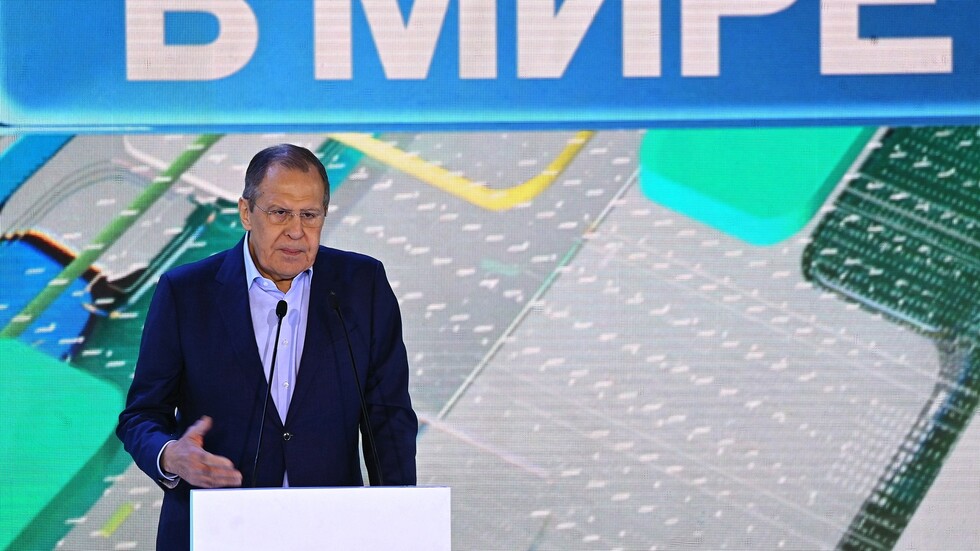 لافروف: السياسيون الغربيون ممن يتحدثون عن "هزيمة" روسيا في أوكرانيا لا يعرفون تاريخها