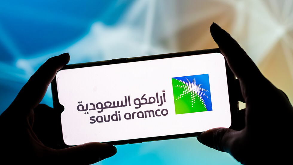 "أرامكو": الوضع في سوق الطاقة يتطلب مراجعة خطط التحول إلى مصادر "الطاقة الخضراء"