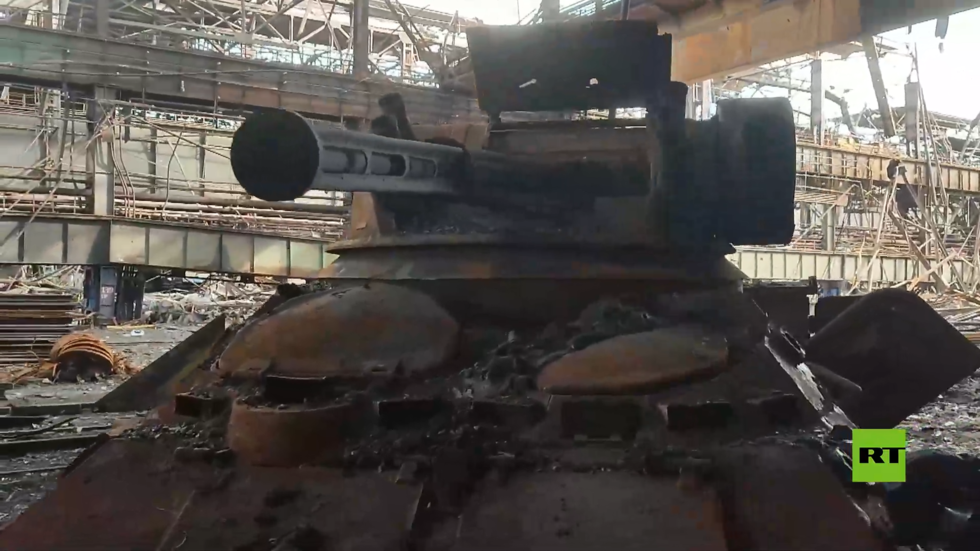 من داخل مصنع آزوفستال في ماريوبول