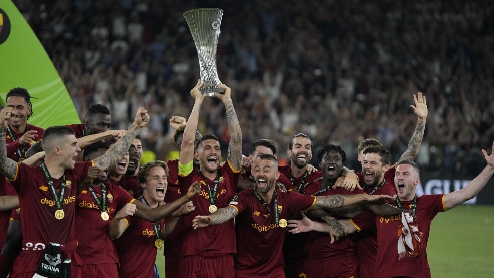 دوري المؤتمر الأوروبي.. روما ومورينيو يسطران التاريخ