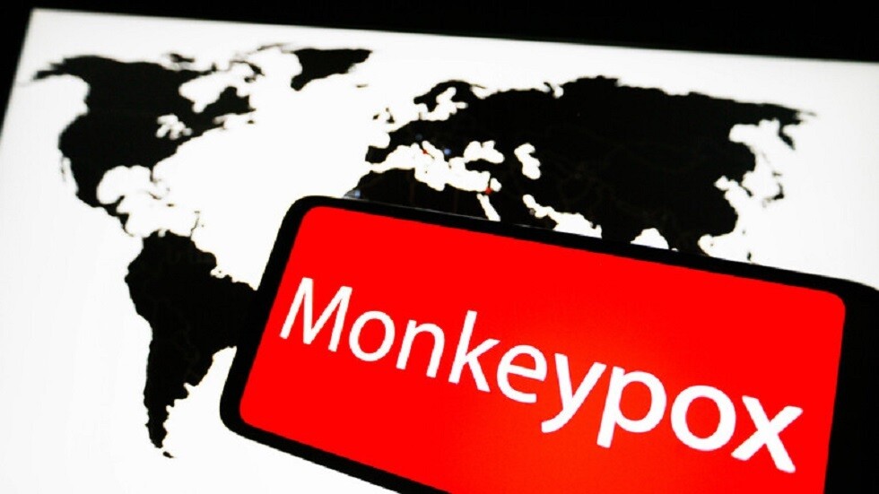 خبير مغربي يكشف "أسرار وخفايا" فيروس جدري القرود