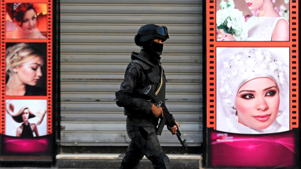 مصر.. فتاة صومالية ترتكب جريمة مروعة بعد محاولة اغتصابها