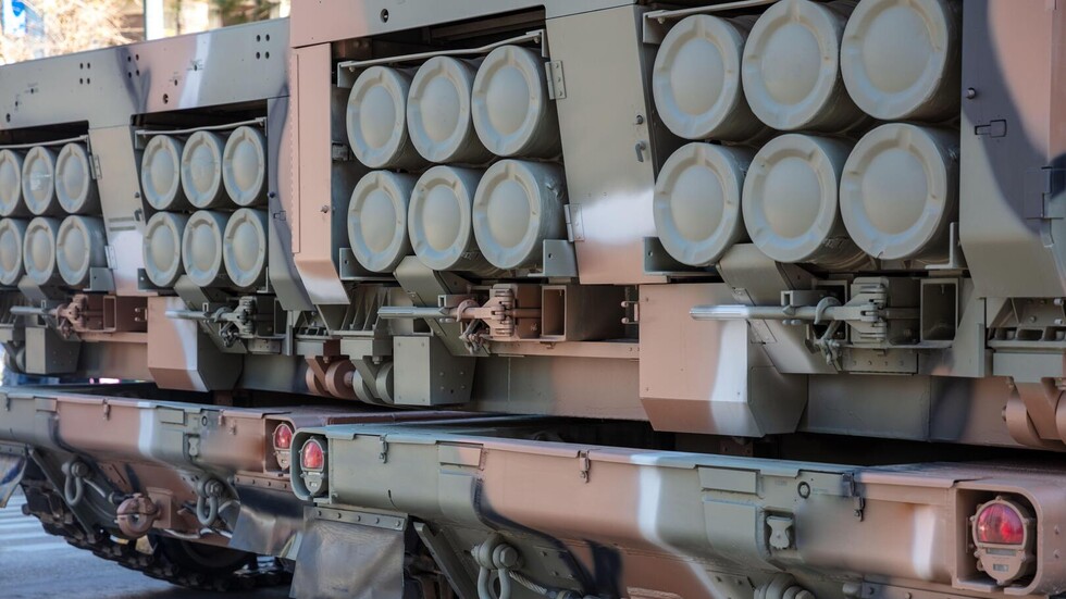 سي إن إن: الإدارة الأمريكية ستزود أوكرانيا براجمات صواريخ حديثة قريبا