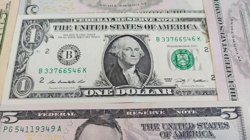 وزير المالية الروسي يكشف عن سبب "معاناة" البلدان المتقدمة من التضخم