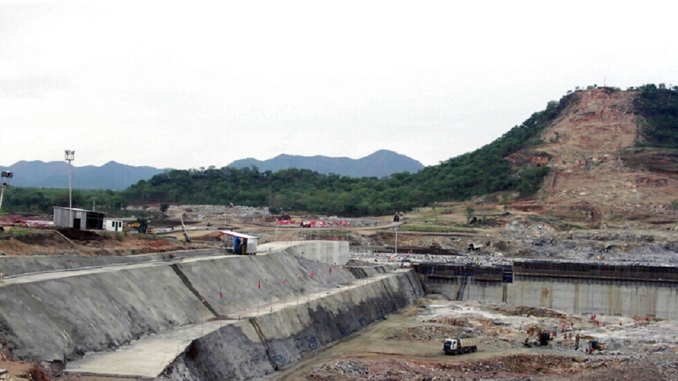 خبير مياه مصري يعلق لـ RT على تصريحات مدير 