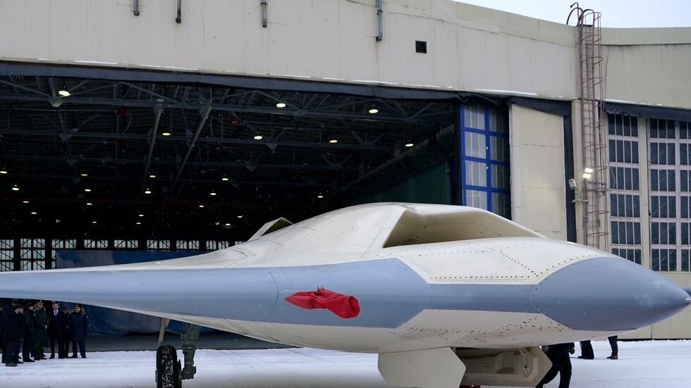 المسيرة الروسية "الصياد" تطلق صواريخ موجهة كالتي تطلقها المقاتلة "سو-57"