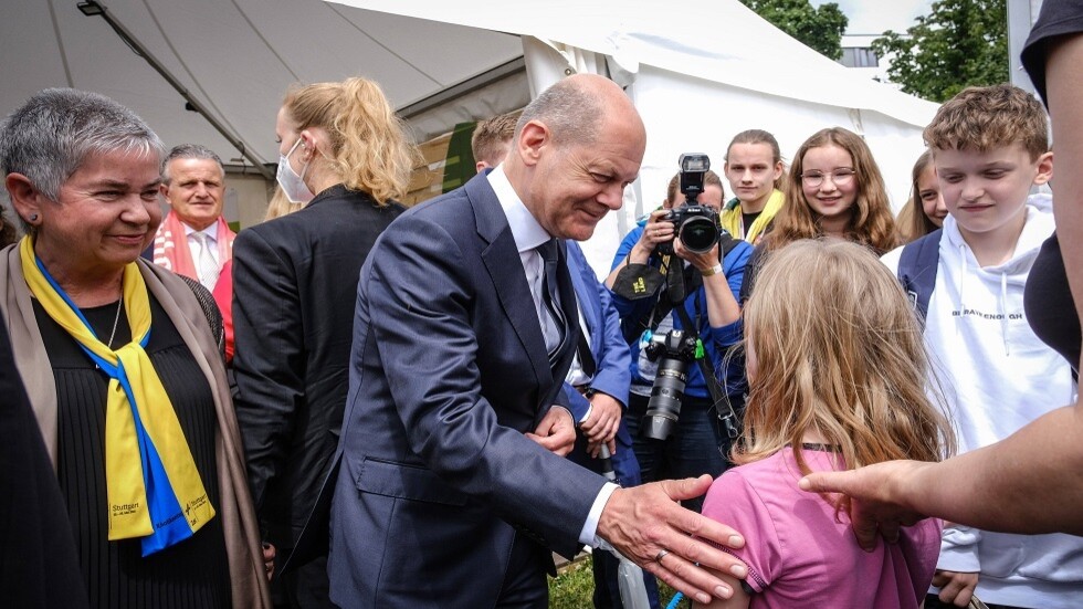 شولتس يتجاهل مخالطته لمصابين بـ "كورونا" ويشارك في منتدى "دافوس"