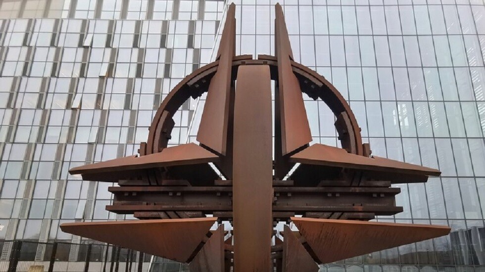 نائب الأمين العام لحلف الناتو يعلن عن "حق" الحلف في تعزيز الجناح الشرقي