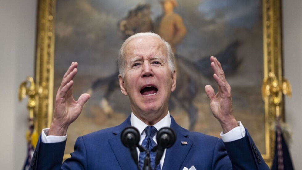 كييف تحضر هستيريا استعراضية لواشنطن إذا لم ترسل راجمات صواريخ