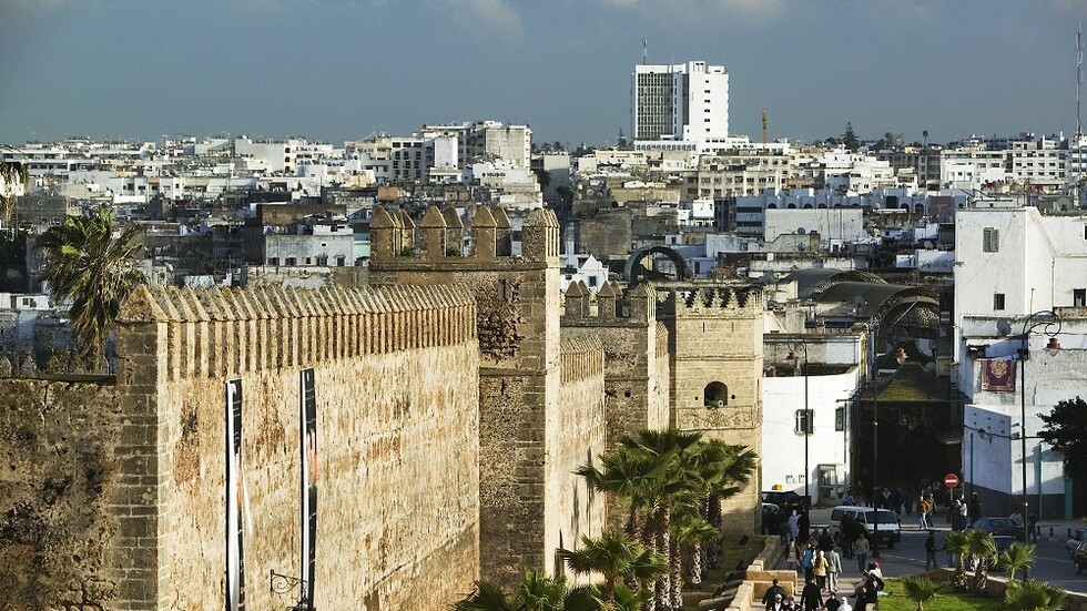 وسائل إعلام: عشرات المغربيات تعرضن للتحرش الجنسي من مليونير فرنسي في طنجة