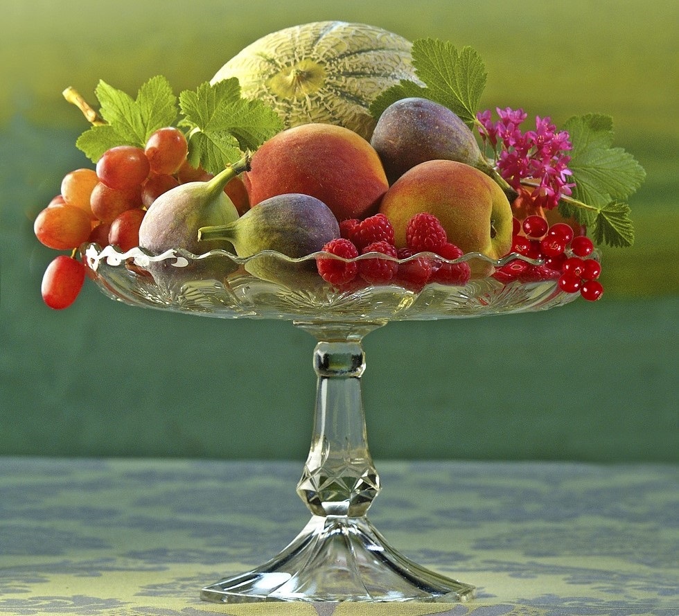 6 أنواع من الفاكهة تحتوي على نسبة منخفضة من السكر
