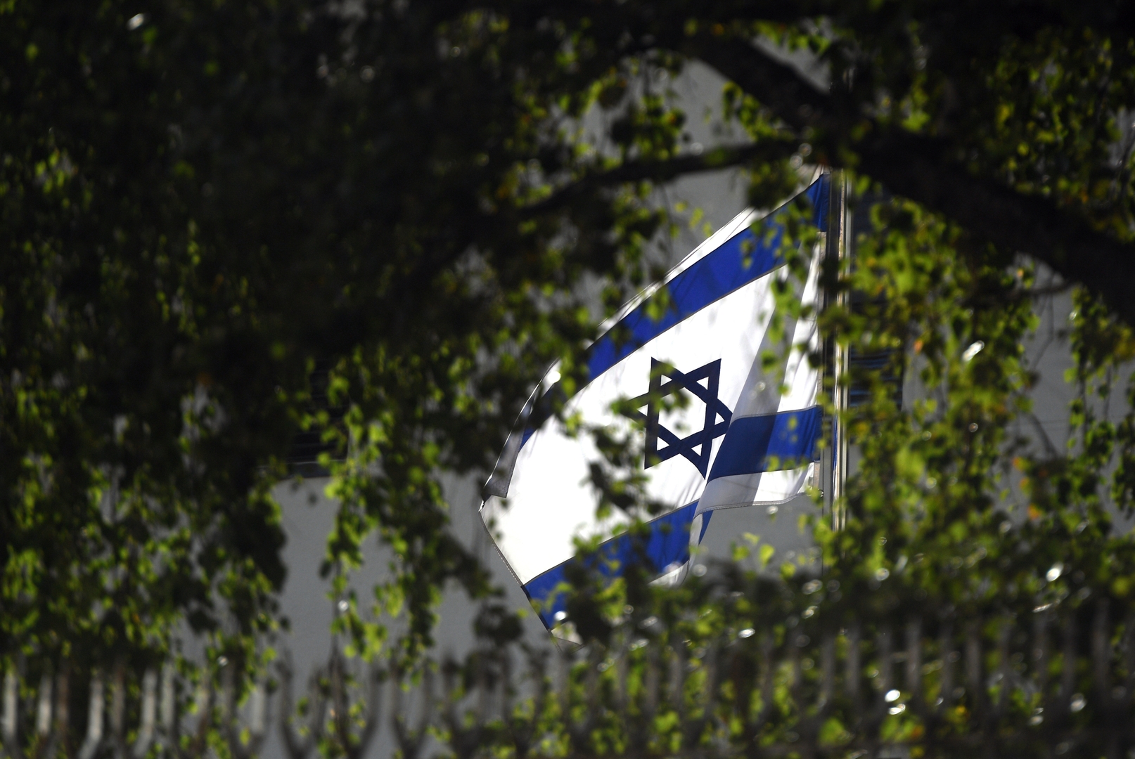 مكان: تل أبيب تستدعي السفير الروسي للاستفسار حول تصريحات لافروف بخصوص أصول زيلينسكي اليهودية