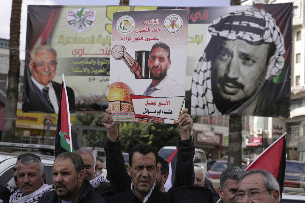 منظمة: أكثر من 600 معتقل فلسطيني لدى إسرائيل دون أية تهم