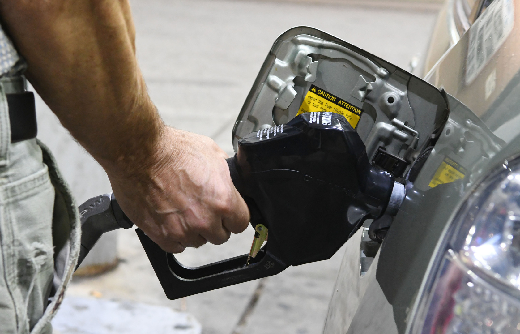 ارتفاع أسعار البنزين مجددا في الولايات المتحدة رغم جهود إدارة بايدن