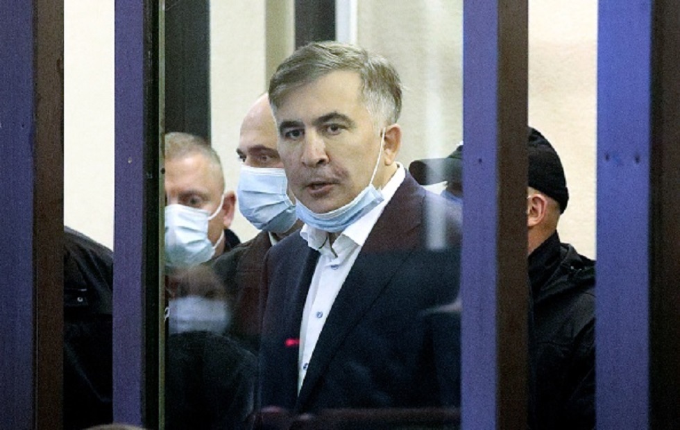 الرئيس الجورجي السابق يوافق على نقله من السجن إلى مركز صحي خاص