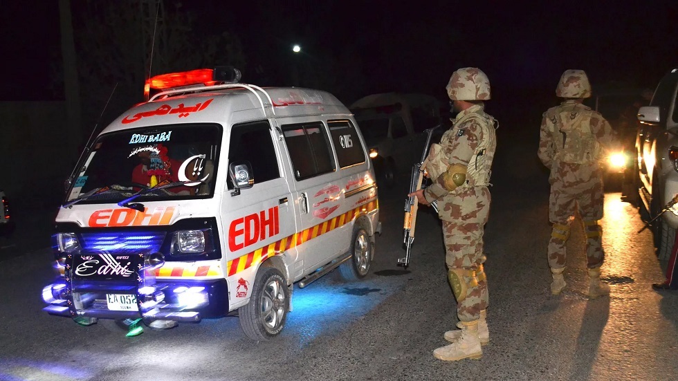 انفجار في كراتشي يودي بحياة شخص ويصيب 13 آخرين