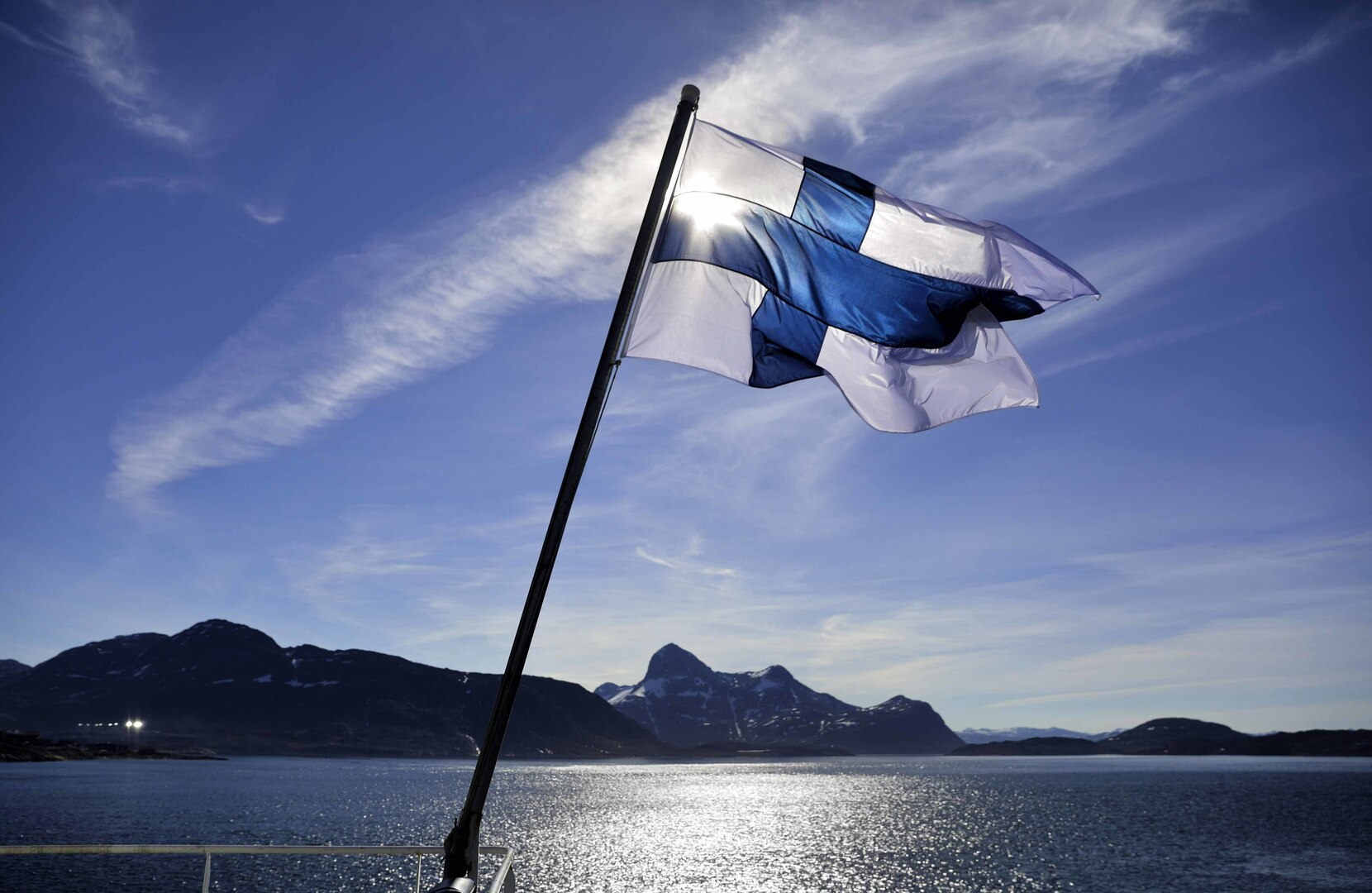 قيادة فنلندا تقرر رسميا تقديم طلب للانضمام إلى الناتو
