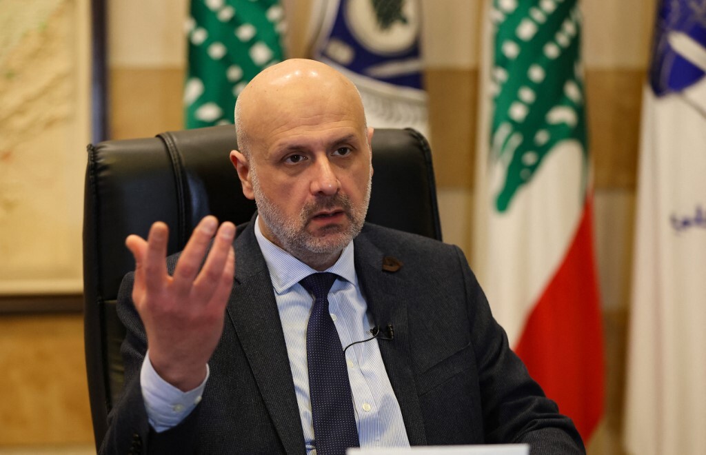 وزير الداخلية اللبناني يصدر نتائج سبع دوائر انتخابية بعد انتهاء عملية الفرز