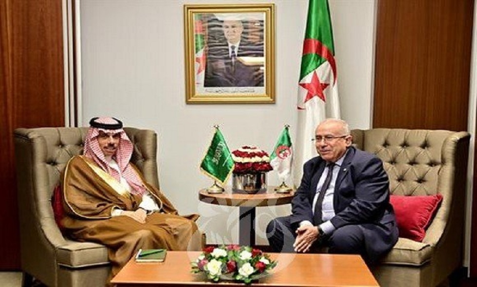 الوزير رمطان لعمامرة يستقبل نظيره السعودي في الجزائر
