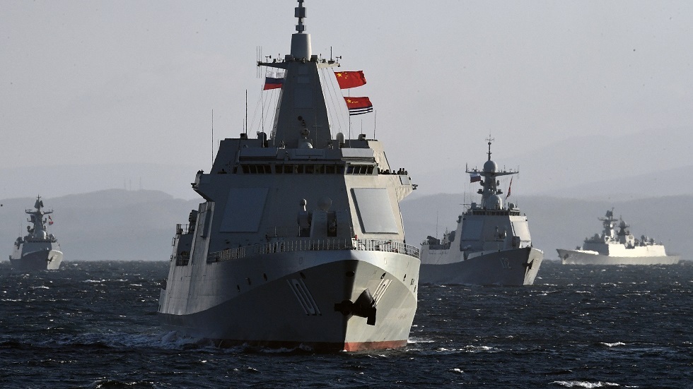 روسيا تدعم سلاح بحريتها بسفن وغواصات جديدة
