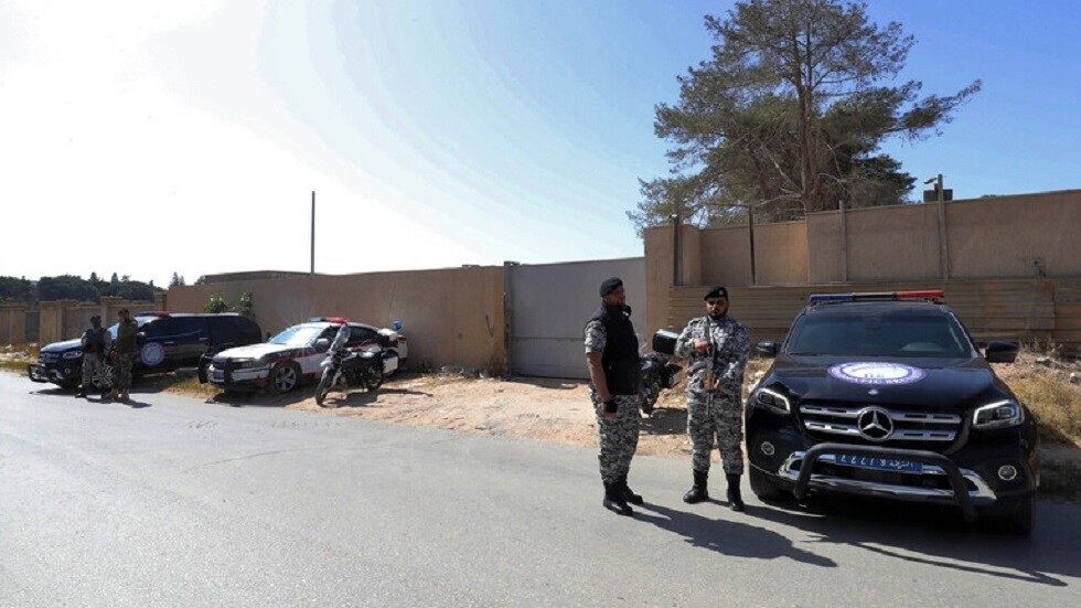 ليبيا.. اشتباكات بالأسلحة الثقيلة في مدينة الزاوية