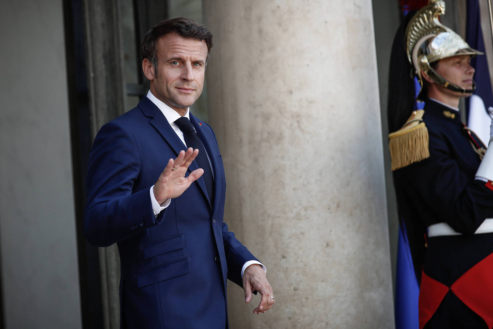 الخارجية الفرنسية توضح مبادرة ماكرون بشأن مشاركة أوكرانيا في 