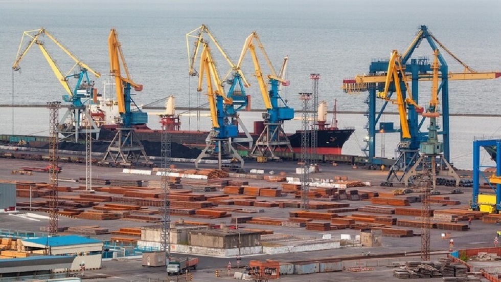 الدفاع الروسية تعلن عن إزالة الألغام بالكامل من ميناء ماريوبول