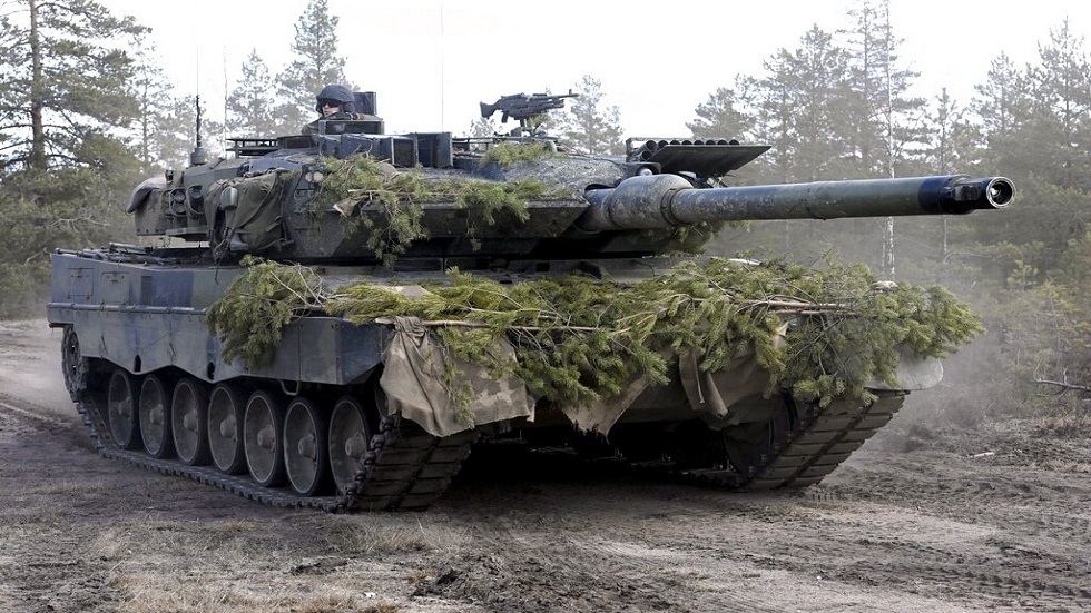رئيس بولندا يتهم ألمانيا بالحنث بوعد تزويد بلاده بدبابات بدلا عن المرسلة لأوكرانيا