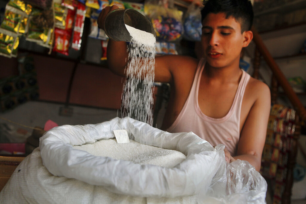 بعد القمح.. حكومة الهند تفرض قيودا على صادرات السكر