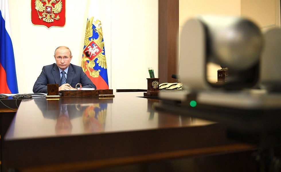 بوتين يشارك في المنتدى الاقتصادي الأوراسي الأول عبر اتصال الفيديو