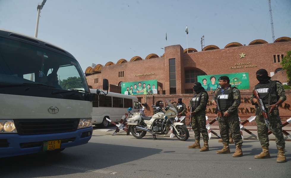 السلطات الباكستانية تسمح بنشر الجيش في المنطقة الحمراء بإسلام آباد