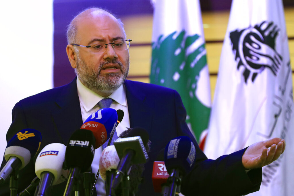 وزير الصحة اللبناني يحذر: القطاع الصحي يُحتضر