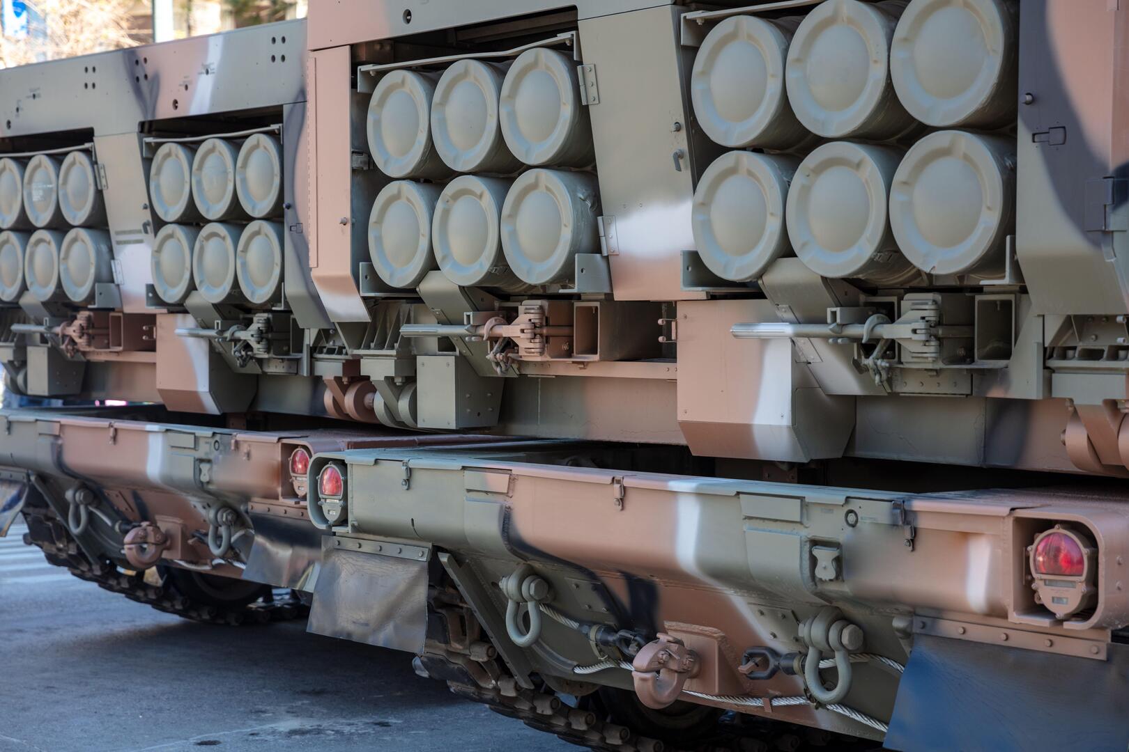 سي إن إن: الإدارة الأمريكية ستزود أوكرانيا براجمات صواريخ حديثة قريبا