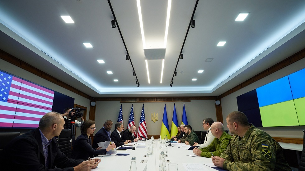 الولايات المتحدة الأمريكية تحذر أوكرانيا من قصف أراض في العمق الروسي