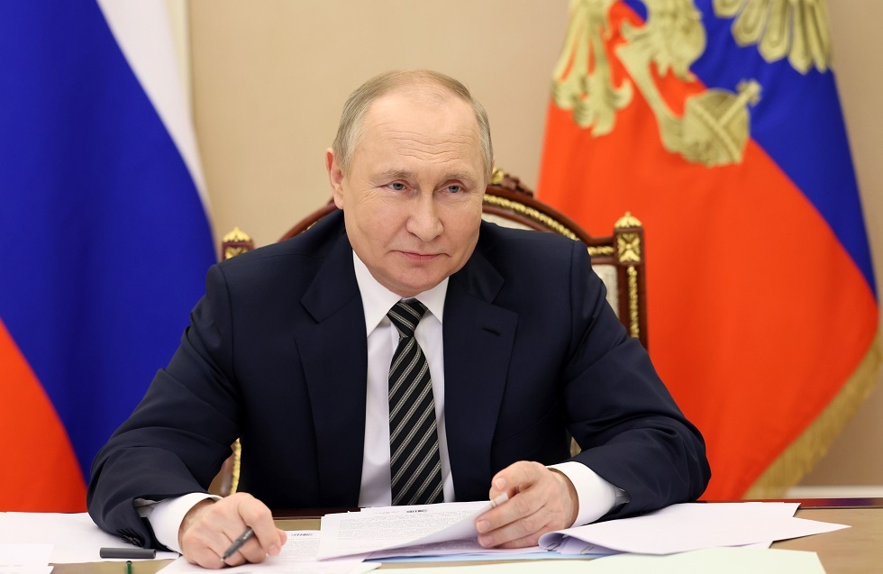 بوتين يعين سفيرين جديدين لروسيا في المغرب والجزائر