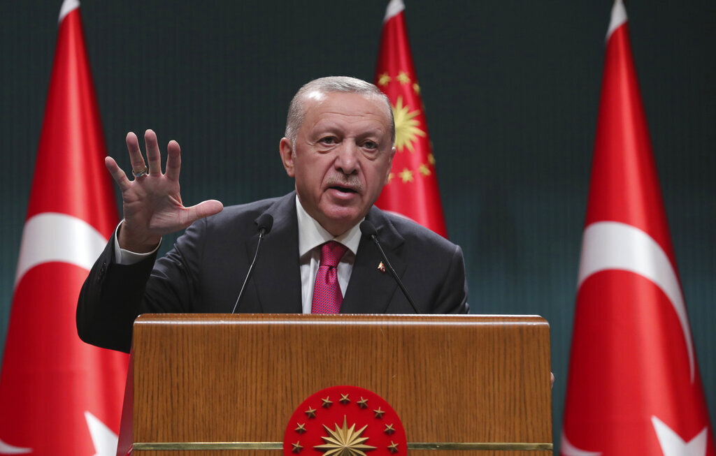 أردوغان: لا نأخذ إذنا من أحد لمكافحة الإرهاب