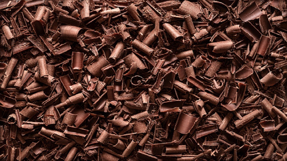 زرافة من الشوكولاته تحصد 80 مليون مشاهدة (صورة + فيديو)