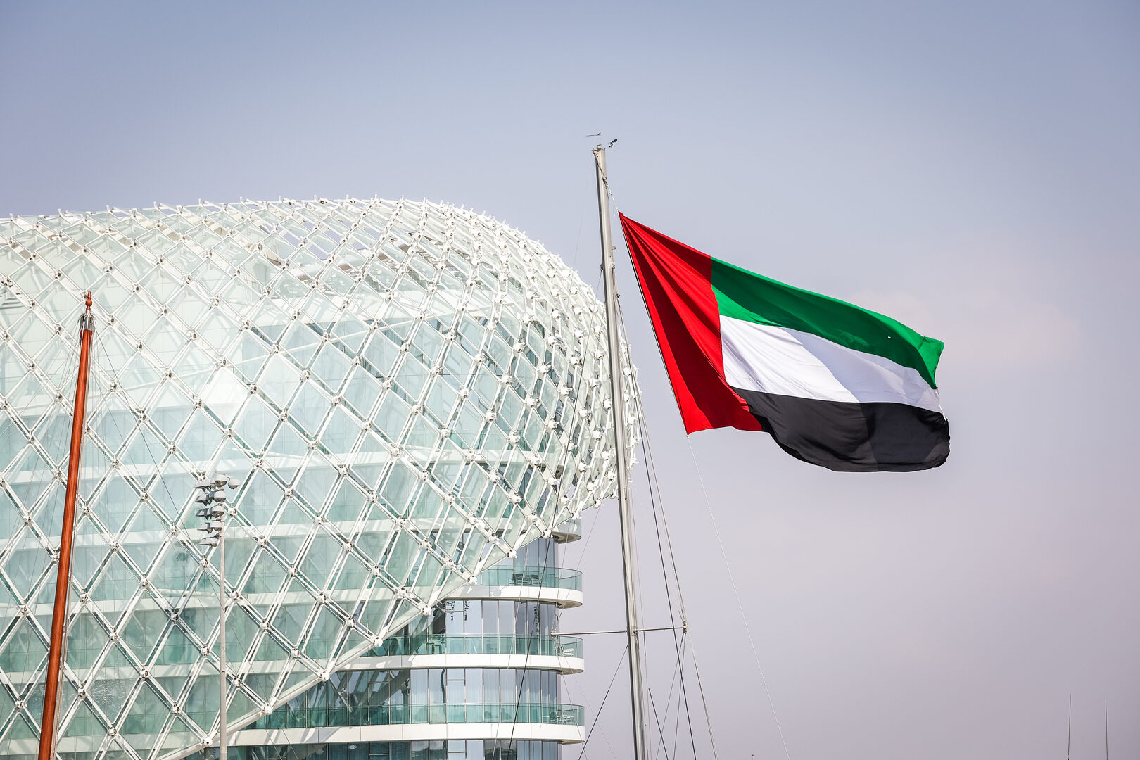منظمة العفو الدولية تدعو الإمارات لإطلاق سراح سجناء أنهوا محكوميتهم