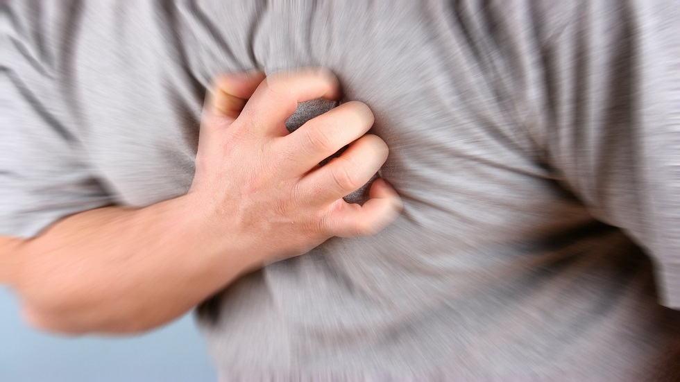 عامل يزيد من خطر احتشاء عضلة القلب عند ارتفاع مستوى ضغط الدم
