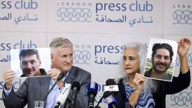 "أكسيوس": بايدن يتعهد بالتواصل مباشرة مع "النظام السوري" لإعادة أوستن تايس